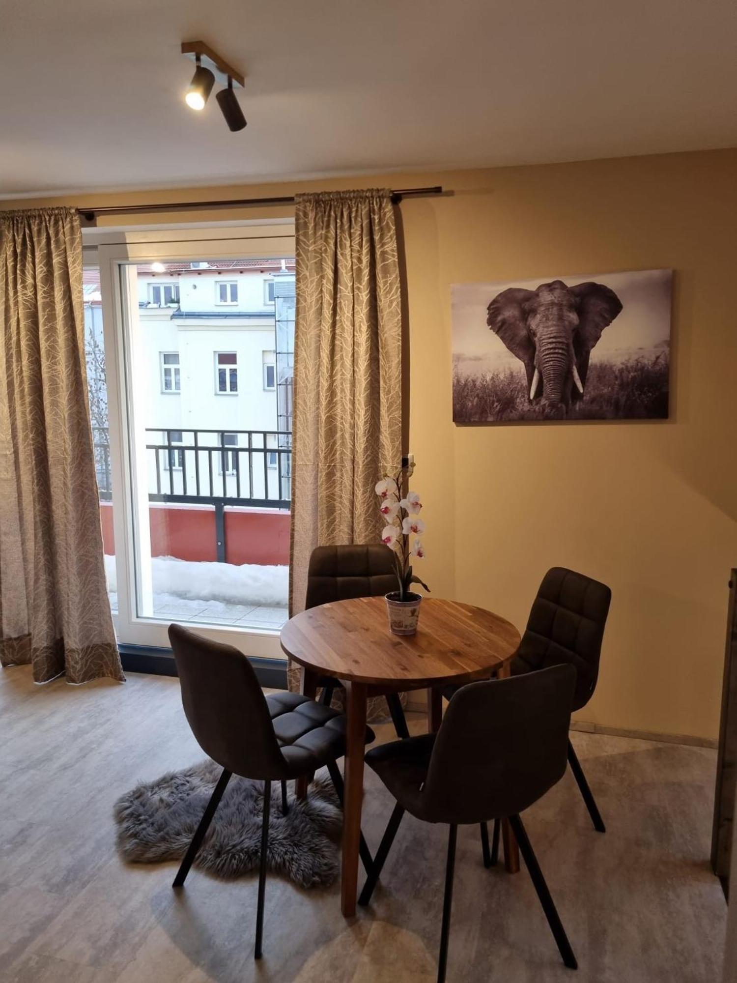 Vltava Design Apartments Прага Екстер'єр фото